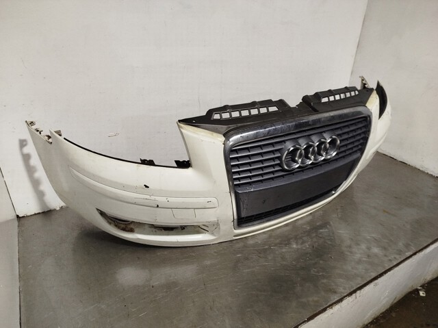 Zderzak przedni Audi A3 8P1