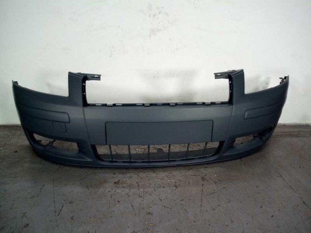 Zderzak przedni Audi A3 8P1
