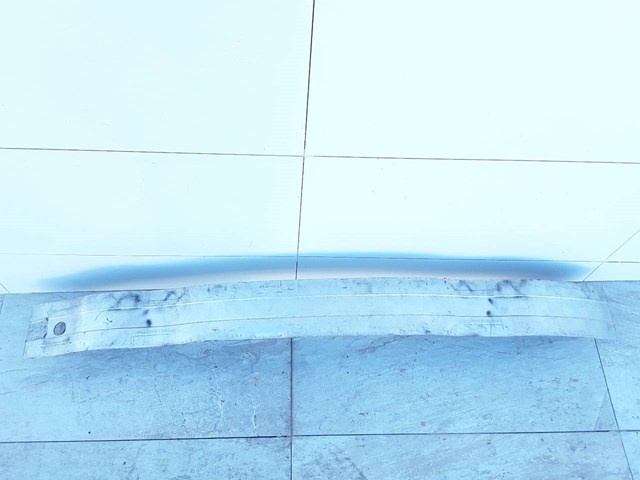 Wzmocnienie zderzaka przedniego 8P3807113A VAG