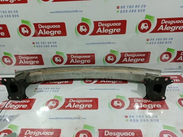 Wzmocnienie zderzaka przedniego 8P3807113A VAG