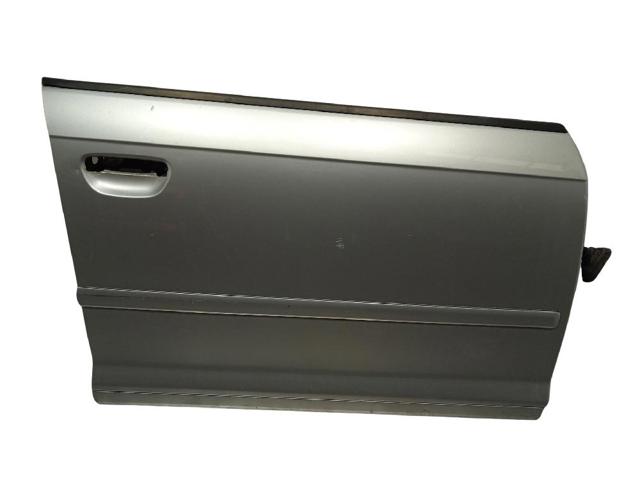 Drzwi przednie prawe 8P3831052D VAG