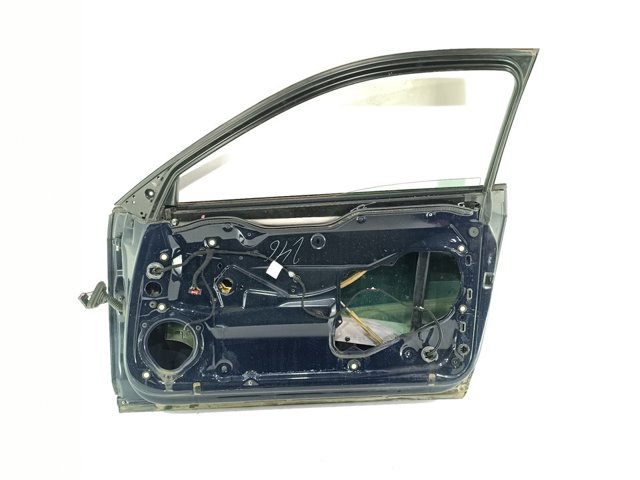 Drzwi przednie prawe 8P3831052D VAG