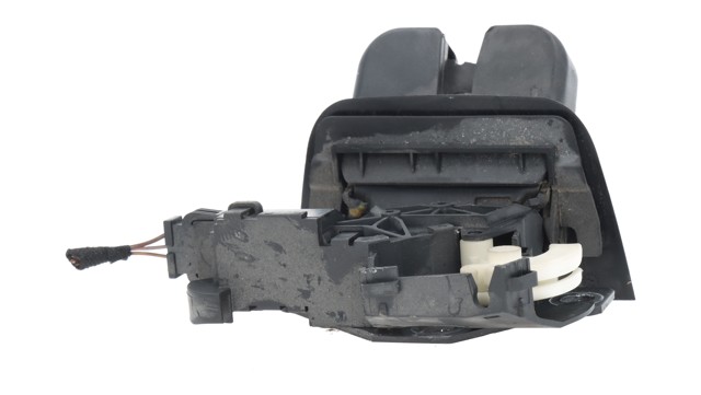 Zamek klapy bagażnika (3/5 drzwi tylnych) 8P4827505C VAG