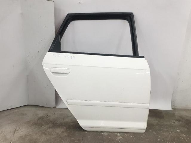 Drzwi tylne prawe 8P4833052A VAG