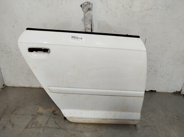Drzwi tylne prawe 8P4833052A VAG
