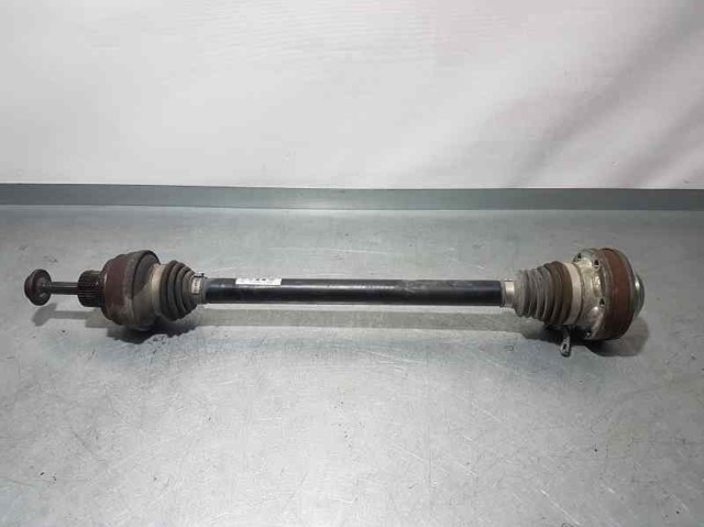 Półoś tylna 8R0501203C VAG