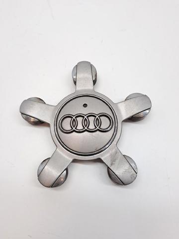 Kołpak do obręczy koła 8R0601165 VAG