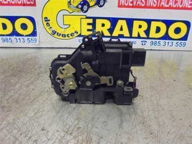 8R0823029 VAG
