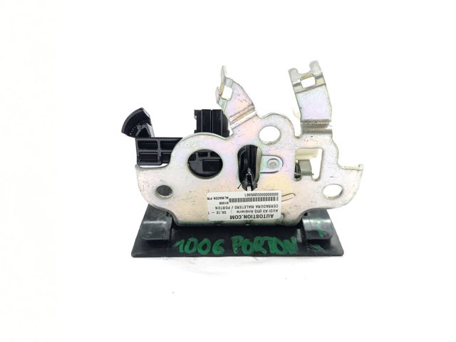 Zamek klapy bagażnika (3/5 drzwi tylnych) 8R0827505 VAG