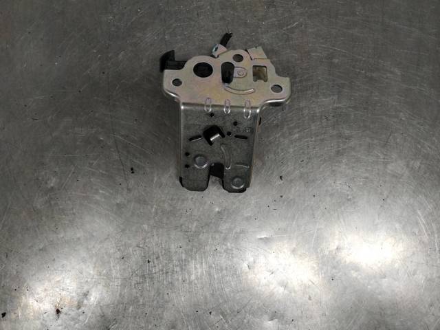 Zamek klapy bagażnika (3/5 drzwi tylnych) 8R0827505A VAG