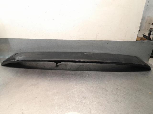 Spojler bagażnika (drzwi 3/5 tylnych) 8R0827933A VAG