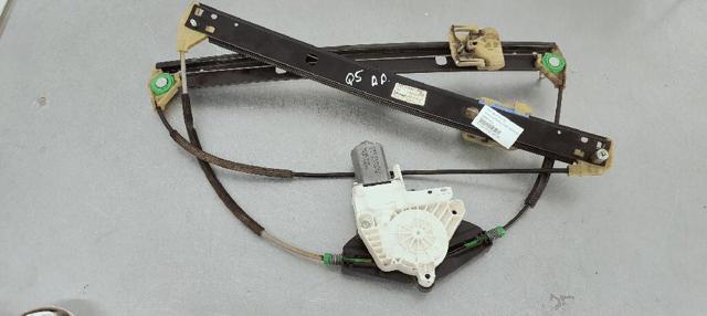 Mechanizm podnoszenia szyby drzwi przednich prawych 8R0837462G VAG