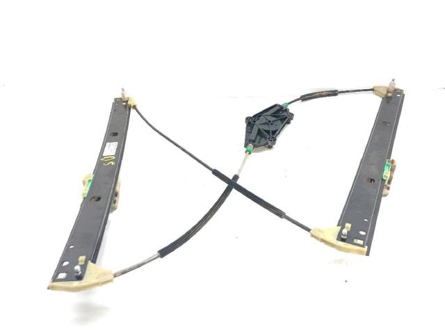 Mechanizm podnoszenia szyby drzwi przednich prawych 8R0837462G VAG