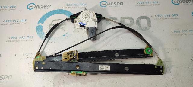 Mechanizm podnoszenia szyby drzwi przednich prawych 8R0837462K VAG