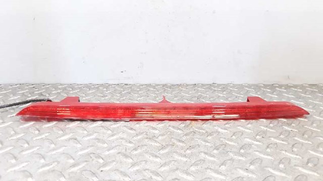 Lampa stop tylna dodatkowa 8R0945097A VAG