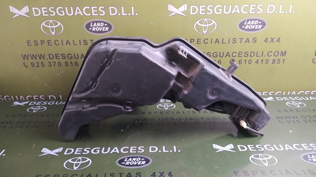 Zbiorniczek spryskiwacza szyb 8R0955453B VAG