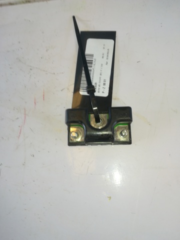 Antena 8T0035570 VAG