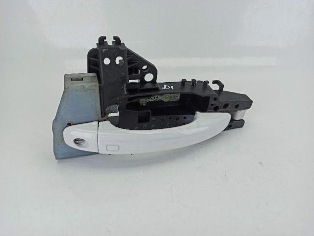 8T01837885 VAG