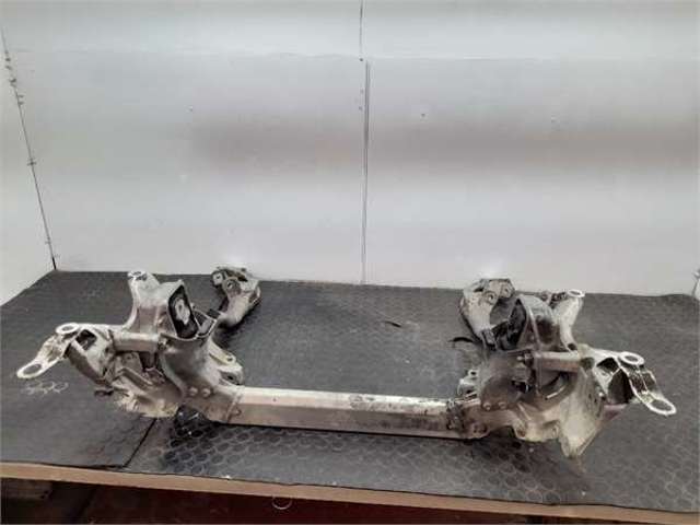 Korpus osi przedniej 8T0399315H VAG