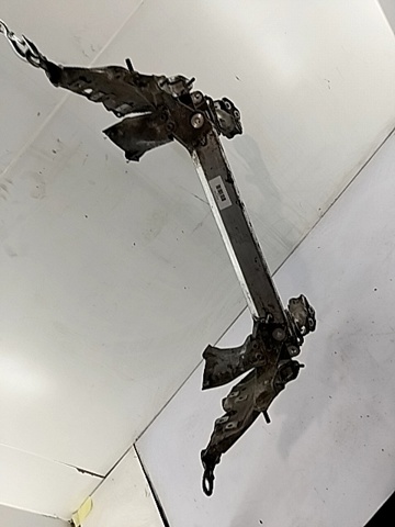 Korpus osi przedniej 8T0399315H VAG