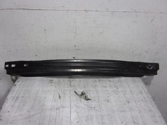 Wzmocnienie zderzaka tylnego 8T0807313 VAG