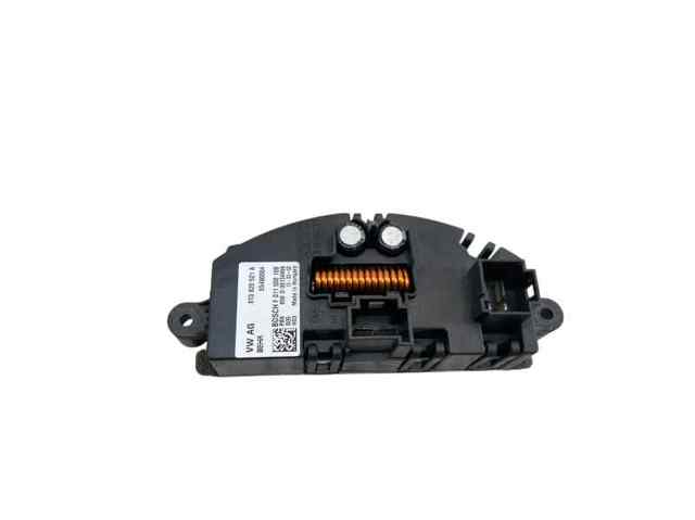 Rezystor wentylatora nagrzewnicy (ogrzewacza kabiny) 8T0820521A VAG