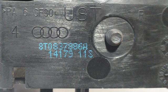 Pałąk zewnętrznej klamki drzwi tylnych prawych 8T0837886A VAG