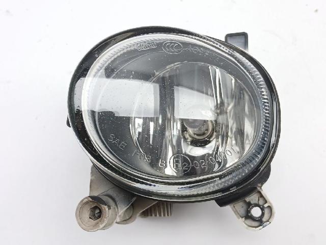Lampa przeciwmgielna lewa 8T0941699 VAG