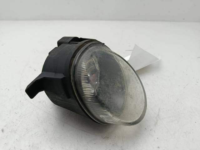 Lampa przeciwmgielna lewa 8T0941699 VAG