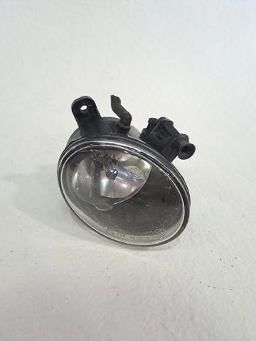 Lampa przeciwmgielna lewa 8T0941699A VAG