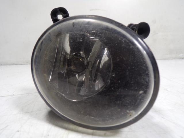 Lampa przeciwmgielna lewa 8T0941699B VAG