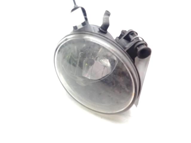 Lampa przeciwmgielna lewa 8T0941699M VAG