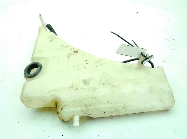 Zbiorniczek spryskiwacza szyb 8T0955453C VAG