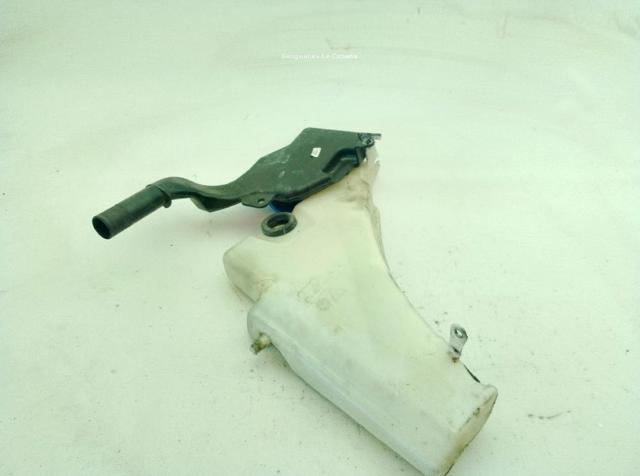 Zbiorniczek spryskiwacza szyb 8T0955453C VAG