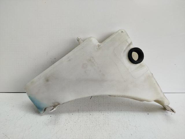 Zbiorniczek spryskiwacza szyb 8T0955453C VAG