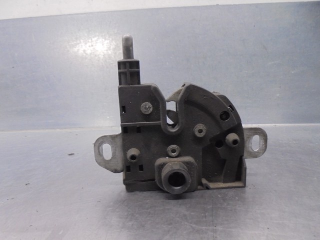 Zamek maski 8T1A16700AA FORD