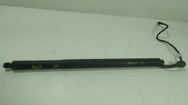 8U0827851 VAG