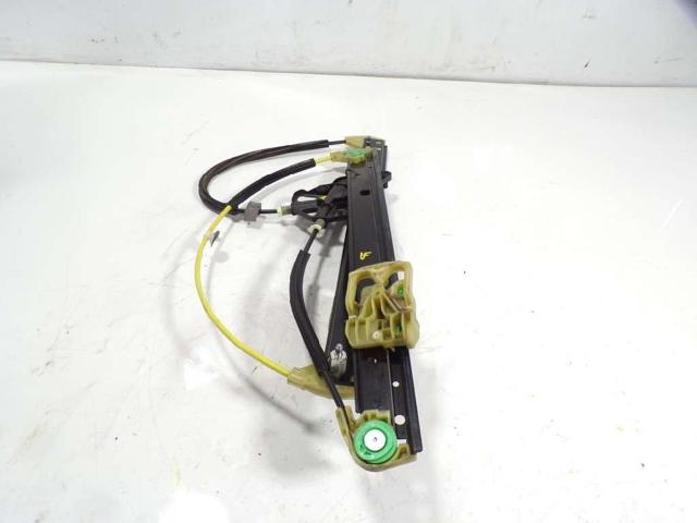 Mechanizm podnoszenia szyby drzwi przednich prawych 8U0837462 VAG