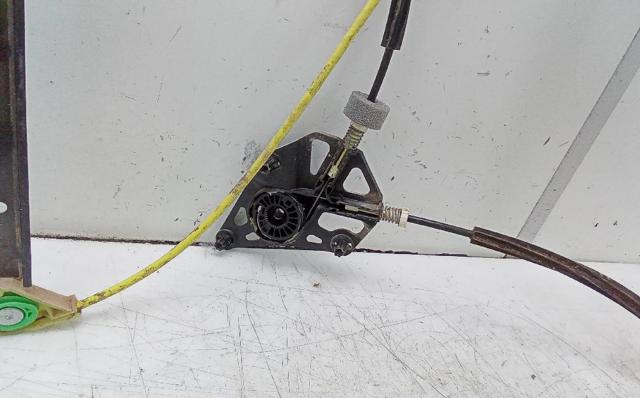 Mechanizm podnoszenia szyby drzwi przednich prawych 8U0837462 VAG