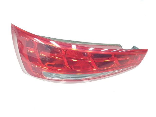 Lampa tylna Audi Q3