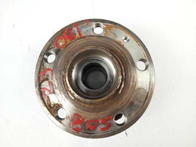 Piasta przednia 8V0498625 VAG