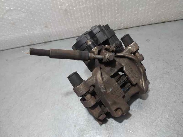 8V0615423D VAG