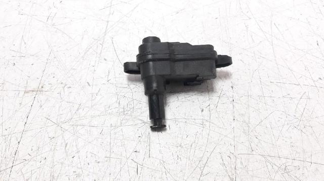 Silniczek otwierania klapki wlewu paliwa 8V0862159A VAG