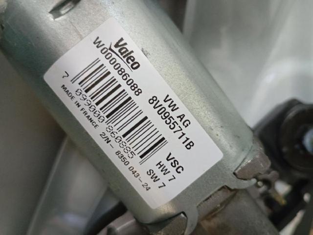 Silniczek wycieraczki tylnej szyby 8V0955711B VAG