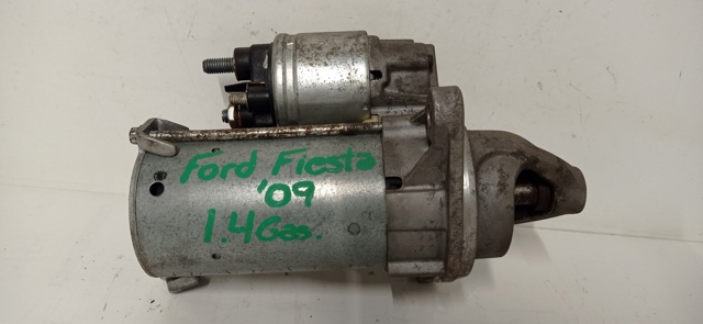 8V2111000BD Ford