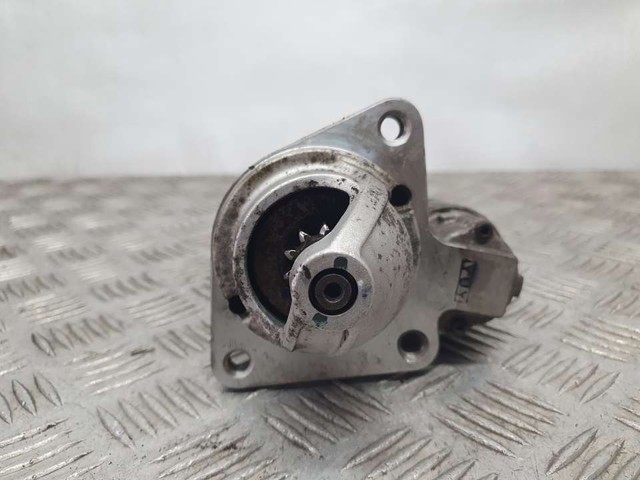 8V2111000BD Ford