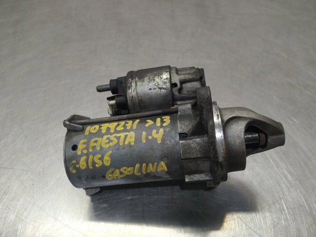 Rozrusznik 8V2111000BE FORD