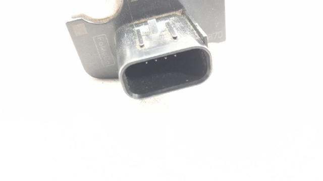 8V2112B579AA Land Rover