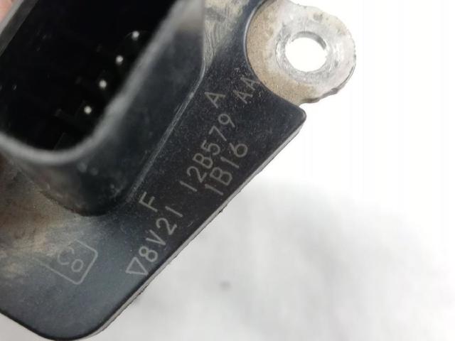 8V2112B579AA Land Rover