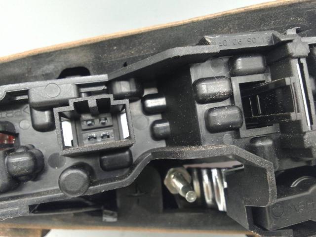8V3945093 VAG